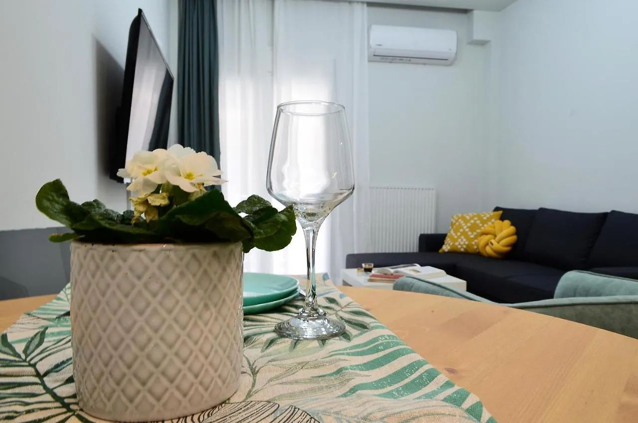 סלוניקי Ippokratio Luxury Apartment